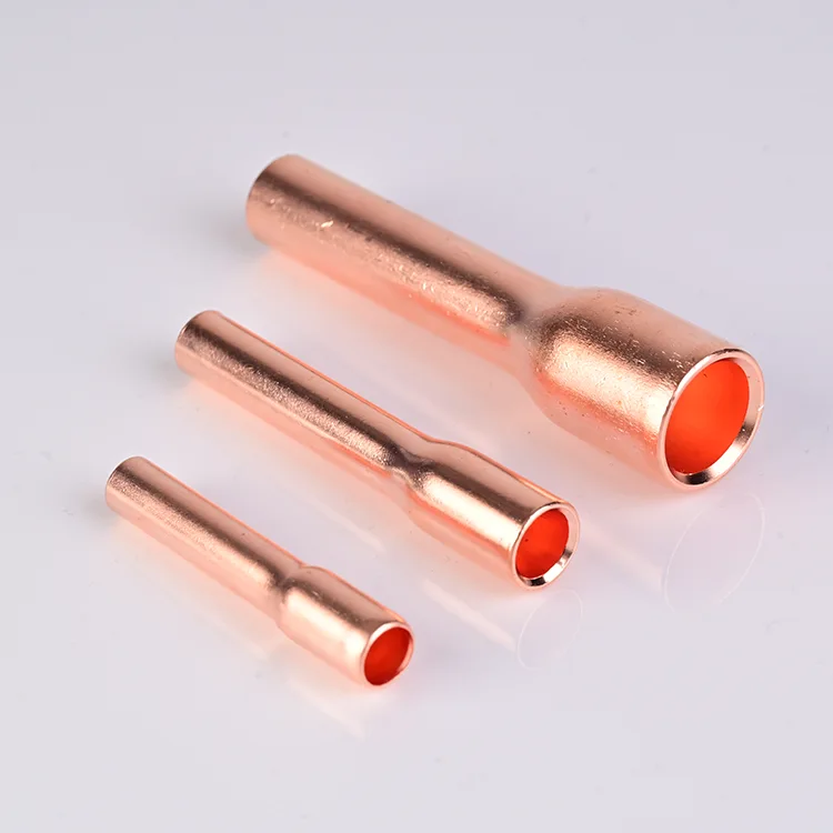 Tubo de cobre com formato especial para marinha